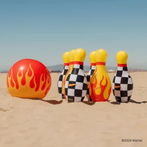 HOT WHEELS KIDS CHECKERED FLAME BACKYARD BOWLING SET