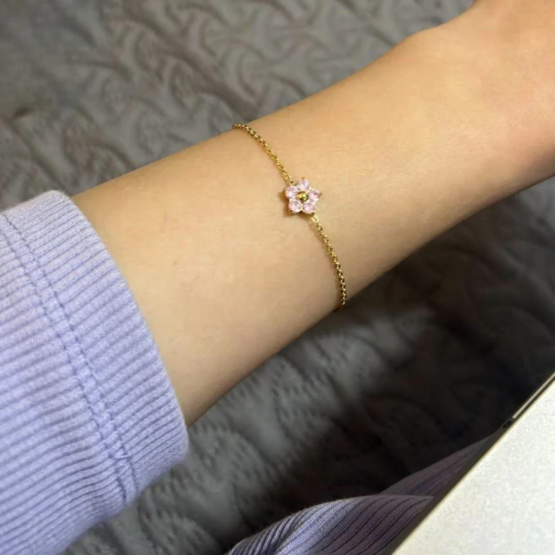 Bracelet fleur colorée, en acier inoxydable, pour femme, modèle Nyla – Image 2