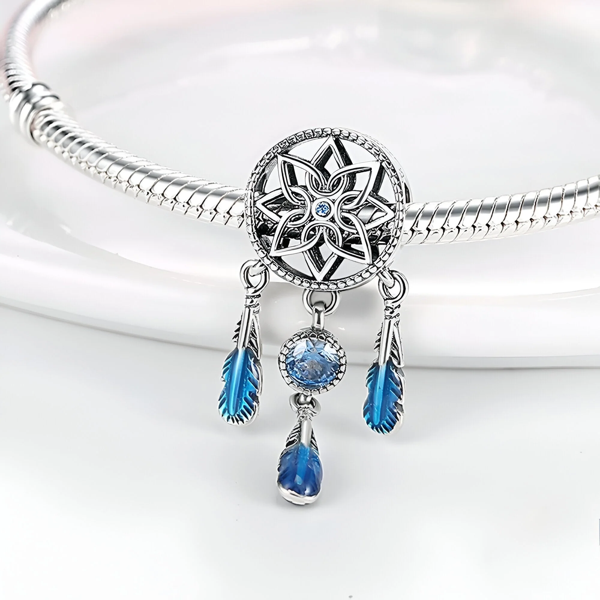 Charm pendant attrape-rêves, pour femme, modèle Keturah – Image 2