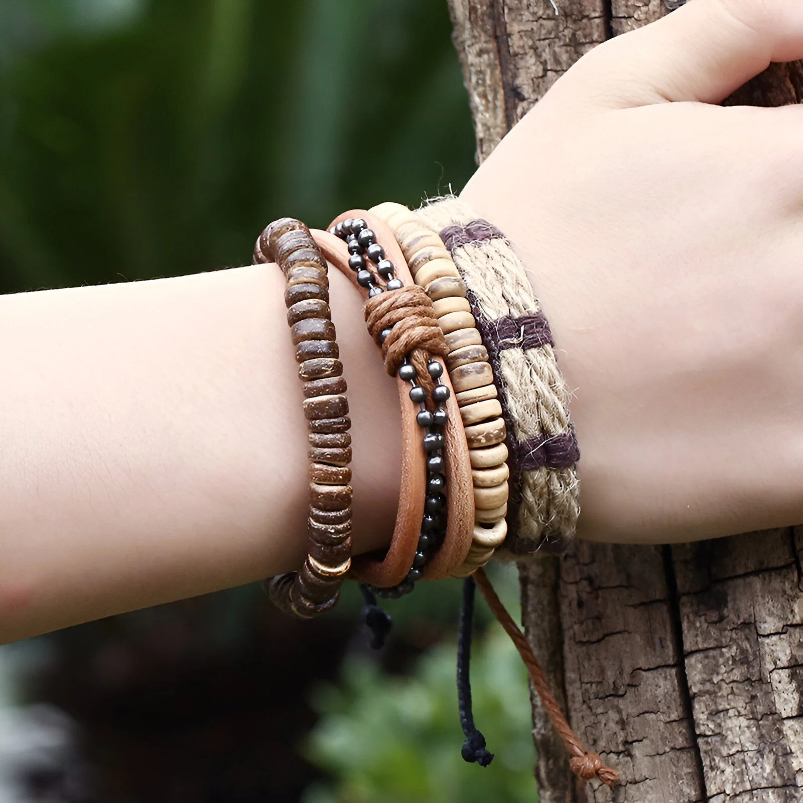 Ensemble de 4 bracelets tissés, noix de coco et cuire, mixte, modèle Rory – Image 2